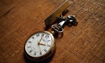Bild Uhr Homepage
